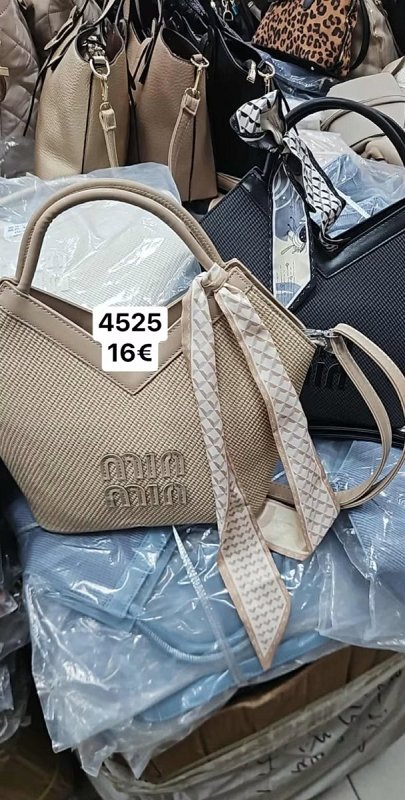 Kabelka MIN MIN 4525