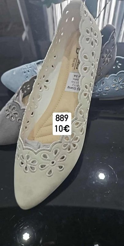 Damske vykrojovane baleriny 889