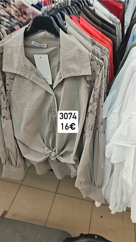 Koselovy top cipkovane rukavy 3074