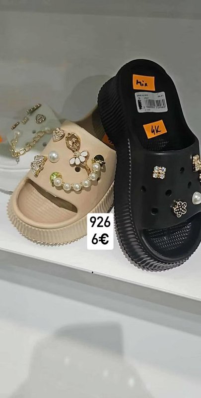 Damske kroksy s ozdobami 926