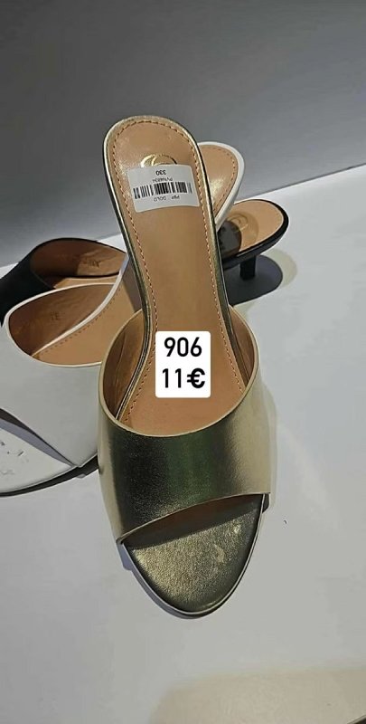 Leskle vsuvky na nizsom opätku 906