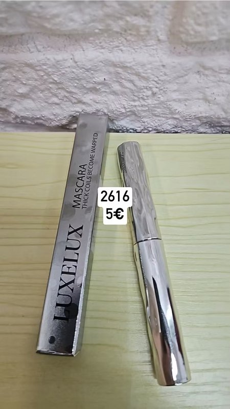 Luxelux Objemová maskara na riasy 2616