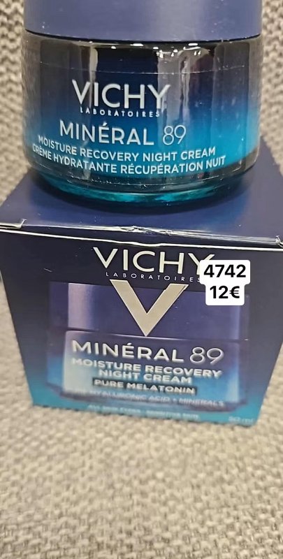 Nocny pletovy krem VICHY 4742