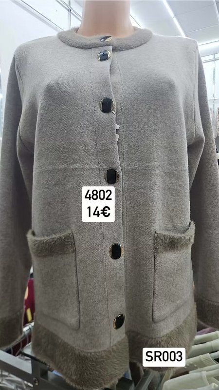 Upletovy kabat zlate gombiky s vreckami 4802