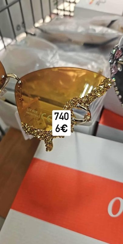 Okuliare motýľ s kamienkami 740