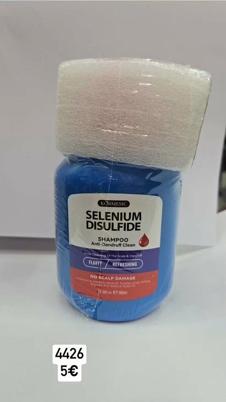 Kormesic šampón proti lupinám so seléniom 4426