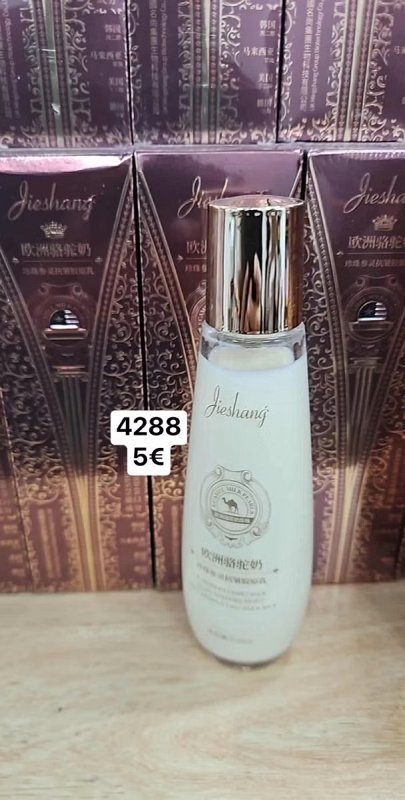 Hydratacny krem s kozim mliekom  4288