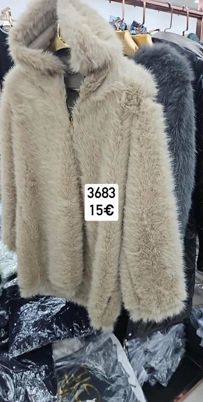 Jakehoe Čistič bielej obuvi 1527