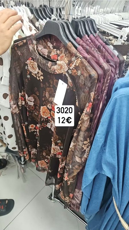 Kvietkovany tylovy top 3020