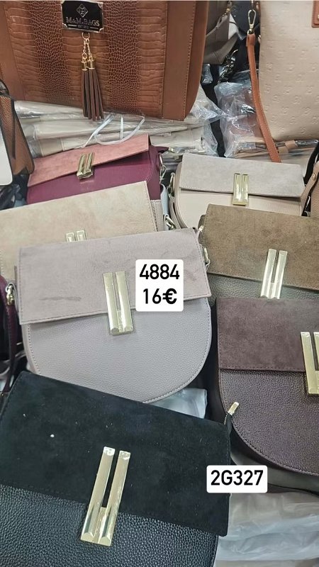 Crossbody kabelka s prackou 4884