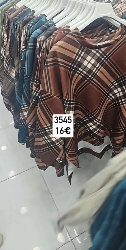 Riflovy bodkovany kratasovy komplet s cipkou 1364