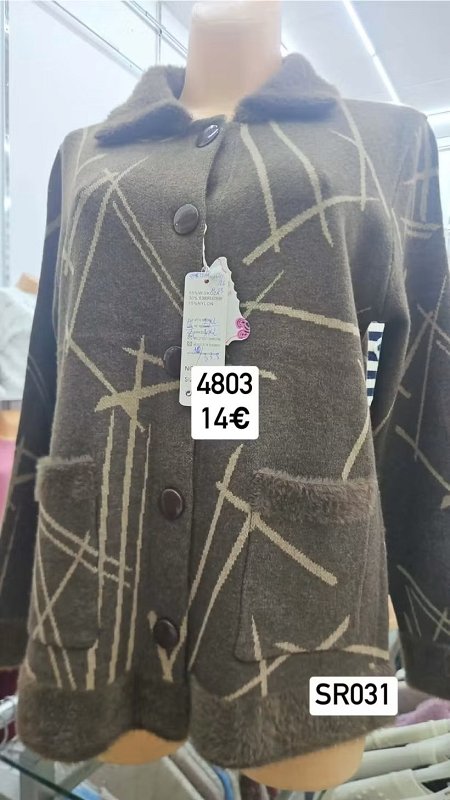 Vzorovany upletovy kabat s vreckami 4803