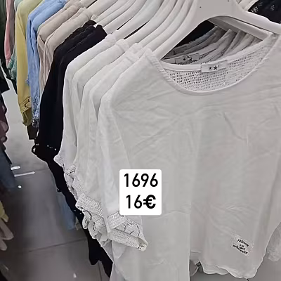 Lanova bluzka s hackovanym lemom 1696 - 2