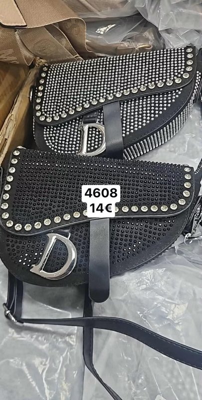 Crossbody kabelka s kamienkami D 4608