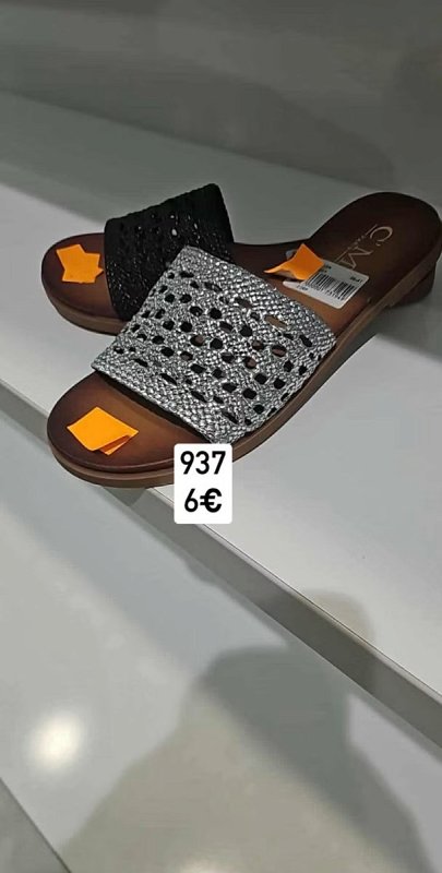 Perletove pletene slapky 937