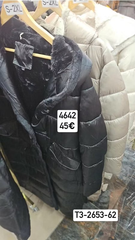 Presivana bunda s kapucnou 4642