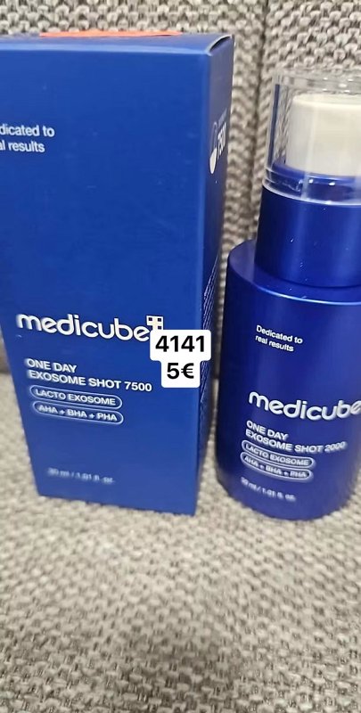 MEDICUBE jednodnove regeneracne serum 4141