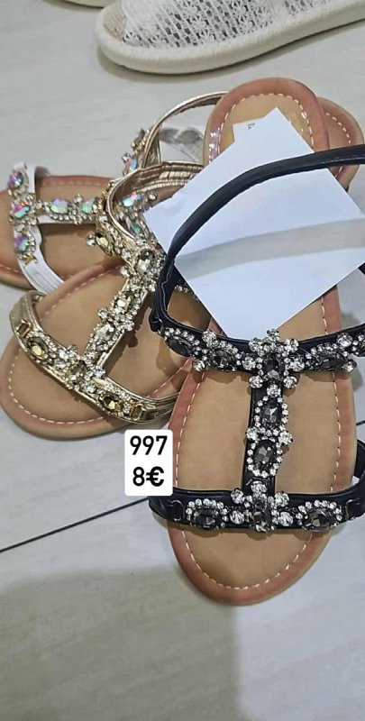 Sandale s kamienkami 997