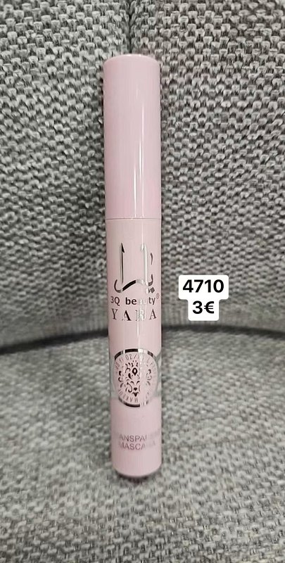 Riasenka na mihalnice Lattafa 4710