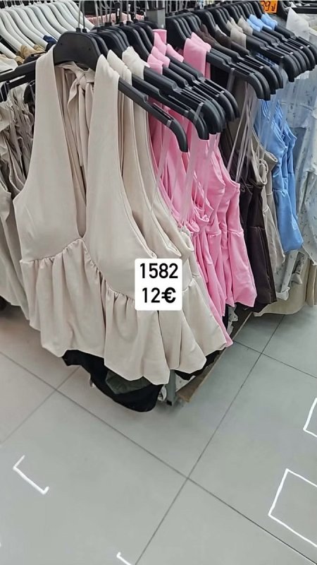 Volanikovy top bez ramienok 1582