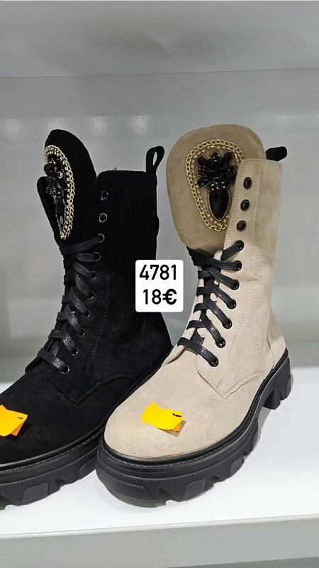Semisove cizmy s kamienkami 4781