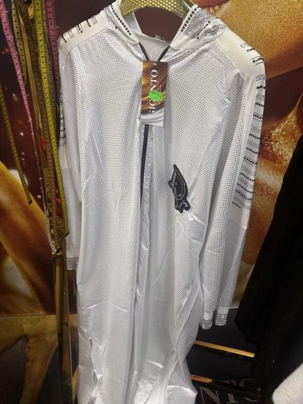 Lesklá bunda na zips 3287