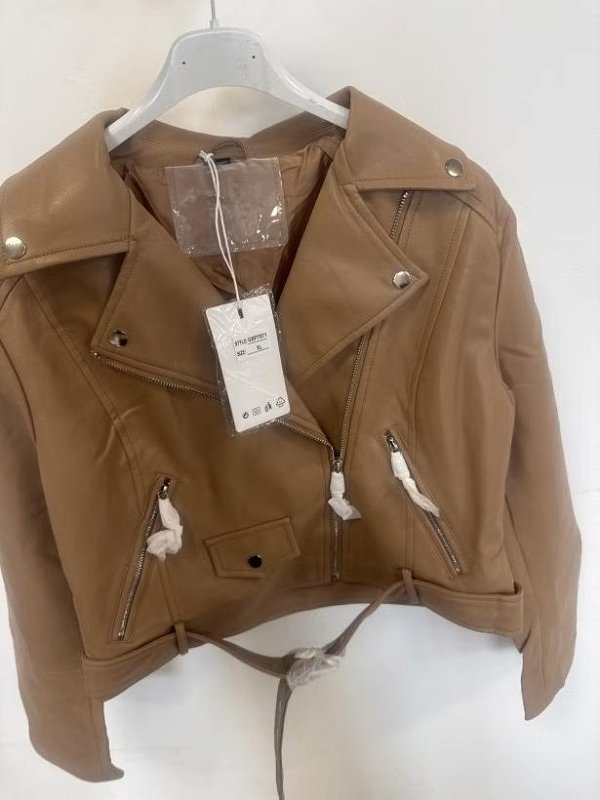 Kožená bunda na zips 4970
