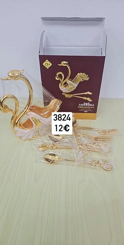 Upletovy svetrik bez rukavov 1645