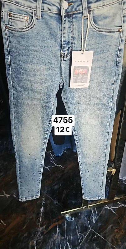 Modre slim rifle dole kamienky 4755