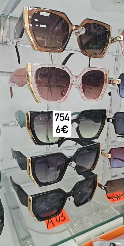 Okuliare hrubý rám nepravidelné P 754
