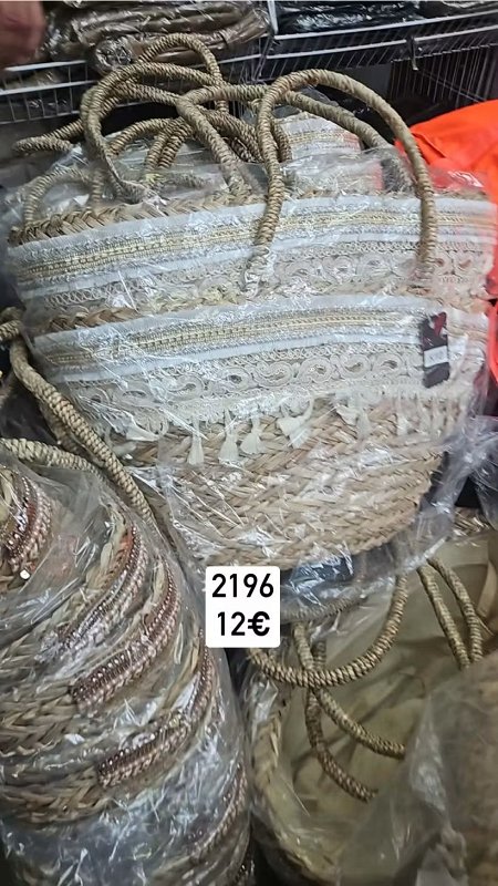 Pletena kabelka so strapcami 2196