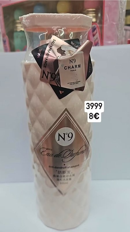 N9 Parfumovaný šampón proti lupinám 3999
