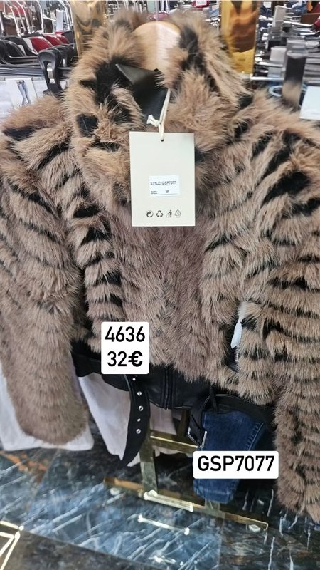 Kuzusinova vzorovana bunda 4636