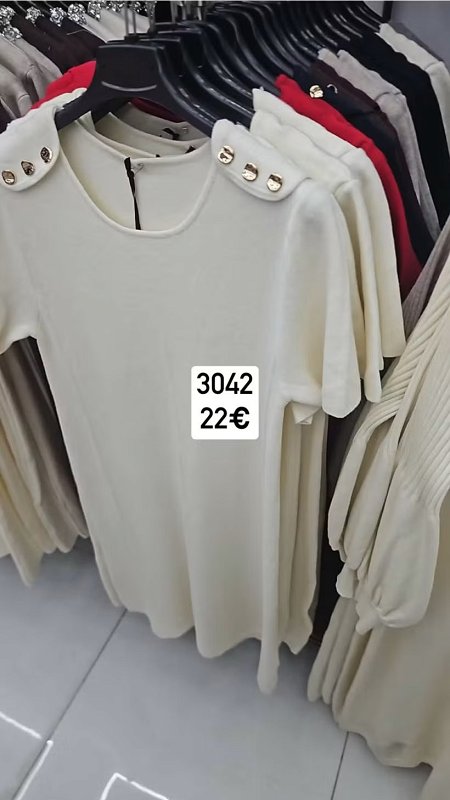 Upletove saty hore gombiky 3042