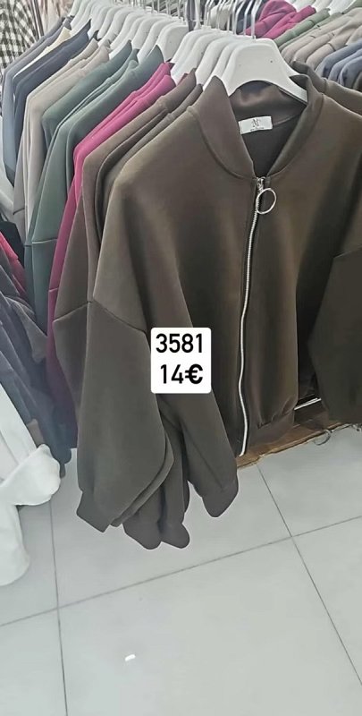 Bodkovane nohavice haremky po bokoch stahovane 1400