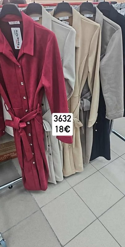 Jednofarebne letne saty s kvetmi 1450