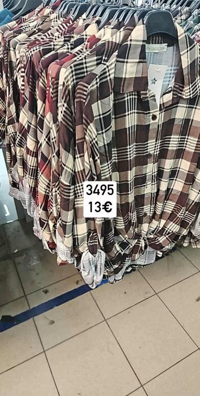 Vzorovany prehoz na plavky 1313