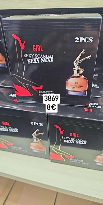 Jednofarebna bluzka vzadu hackovana 1691
